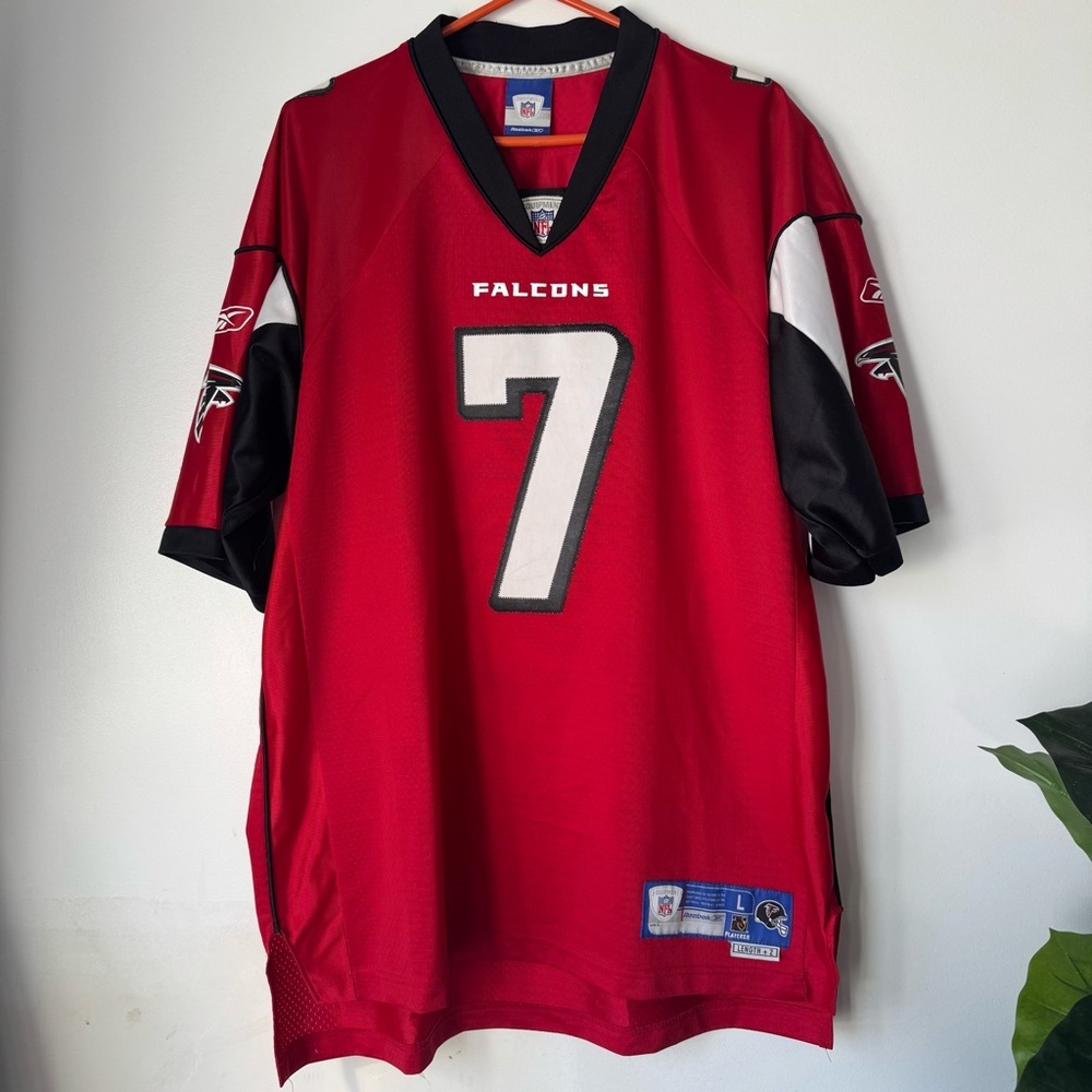 Red Falcons Jersey Number 7 VICK